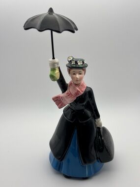 Rare Vintage Disney Mary Poppins With Umbrella Ceramic Figurine
